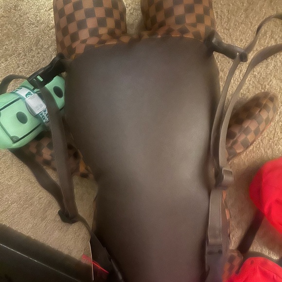 Spray ground back pack - Picture 2 of 7